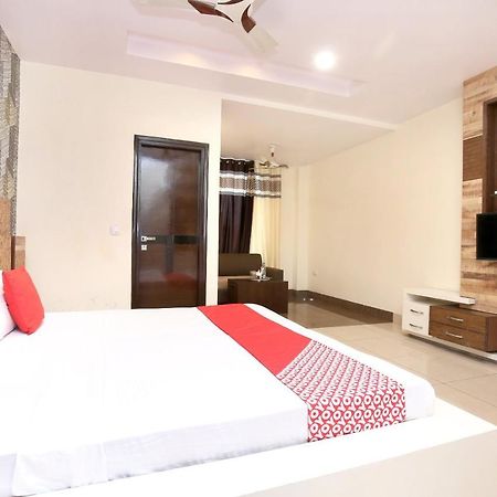 Hotel Grand M Lajjo Ludhiana Exterior foto